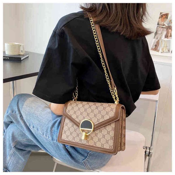 

80% off shop clearance women's new version net red with foreign style small square bag fashion versatile one shoulder messenger chain w