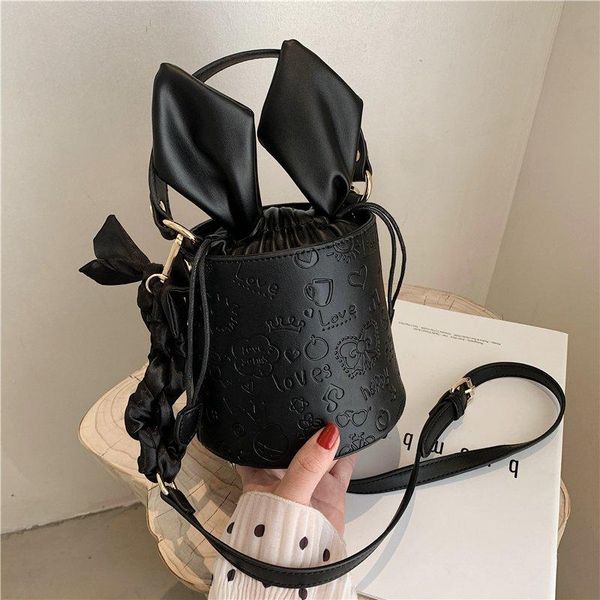 

evening bags female bag 2021 spring and summer high-end fashion retro all-match mini shoulder portable messenger bucket