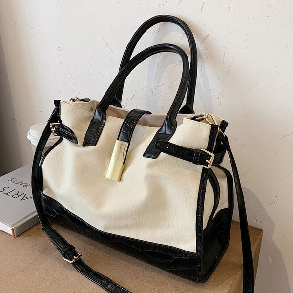 

. fashionable big women's 2020 new fashion large capacity versatile summer season foreign air bag advanced sense crossbody