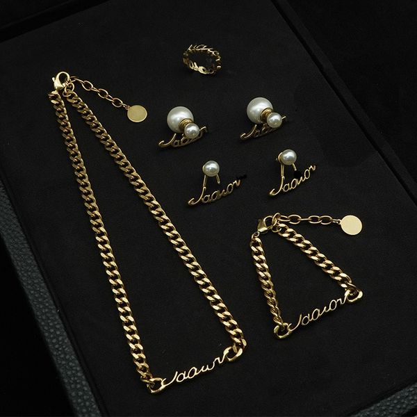 

d signature / signature ja letter pearl style suit women's net red same type live broadcast with goods, Silver