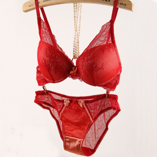 

bra set beautiful luxury lace thin bottom thick suit women's underwear, Red;black