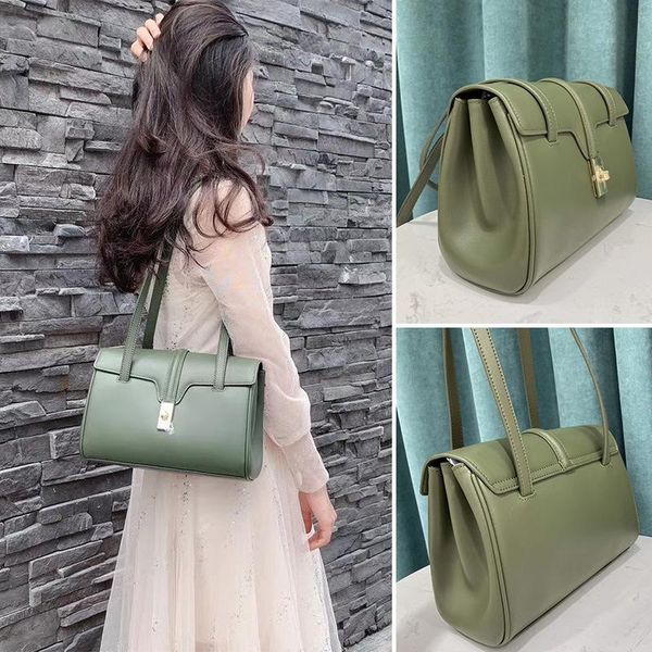 

evening bags 2021 one-shoulder cowhide tote bag portable underarm handbags luxury designer