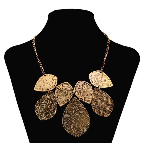 

pendant necklaces decorative leaf pendants of different sizes choker necklace women jewelry luxury, Silver