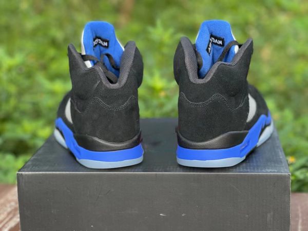 

5 mens 5s basketball shoes sail racer blue shattered backboard raging bull oregon ducks bluebird black muslin florida gators unc oreo