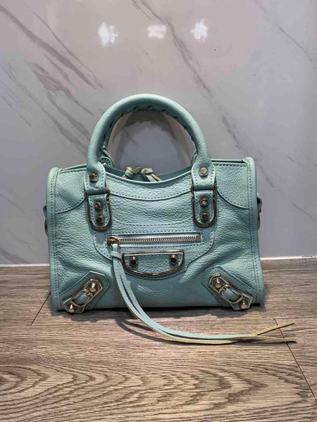 

70% off design the silver hardware nice moto&biker wind genuine leather sheepskin women hand one shoulder crossbody bag m4ku