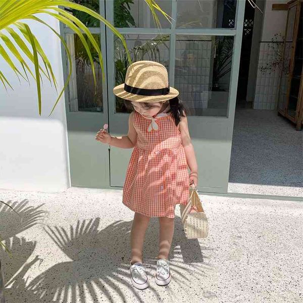 

summer cute style sun embroidery sleeveless little princess dress for baby girls cotton single-breasted plaid casual dresses 210331, Red;yellow