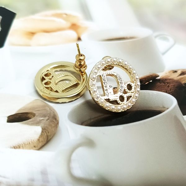 

charms di jia d bright gold large round letter women's earrings 2021 s925 silver needle, Golden