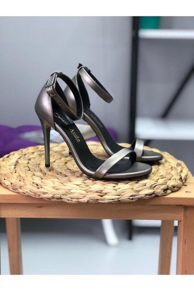 

women's high-heeled sandals, Black