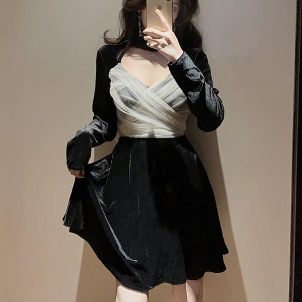 

casual dresses 2021 velvet dress v-neck temperament waist long-sleeved mesh splicing small black women, Black;gray