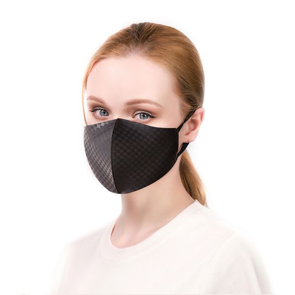 

black polyester cotton square lattice star mask adjustable sunscreen fashion lattice three-dimensional mask