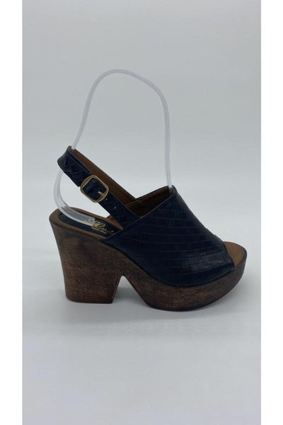 

sandals women's black platform heel