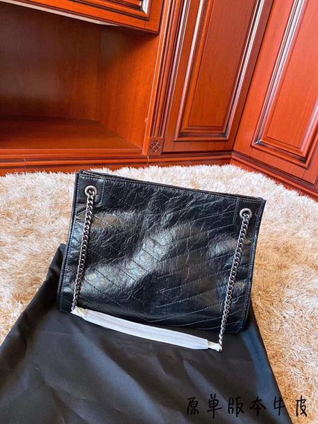 

2020 designer shoulder bag, ladies casual hand shopping bag size: 35cm