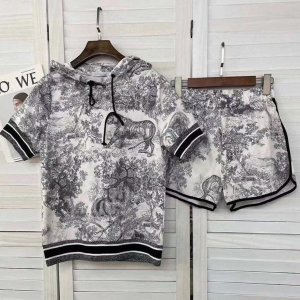 

2021 coconut jungle jacquard pattern hooded t-shirt shorts two piece set, Gray