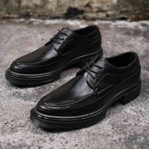 

shoe portrait, single-leather british-style, breathable, classic male-style oxford shoes, high heels. z5pc, Black