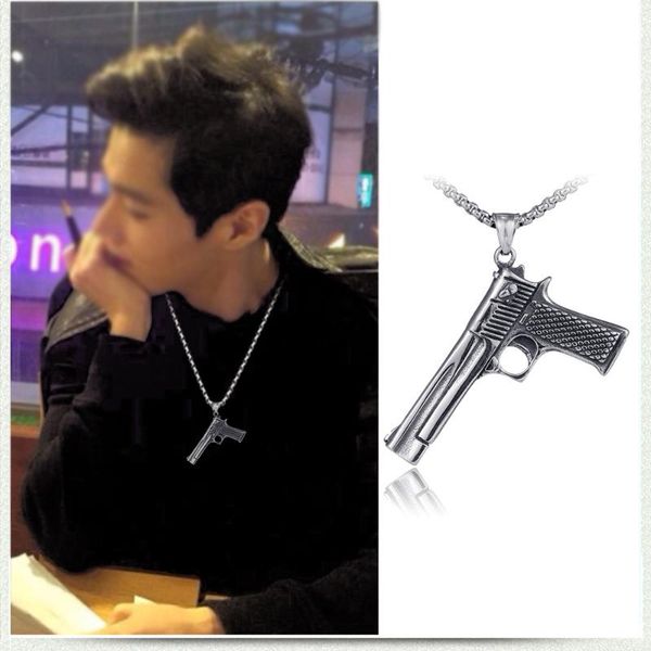 

chains hip hop pistol assault grab pendant necklace men women stainless steel chain fashion smooth jewelry gift gothic special forces, Silver