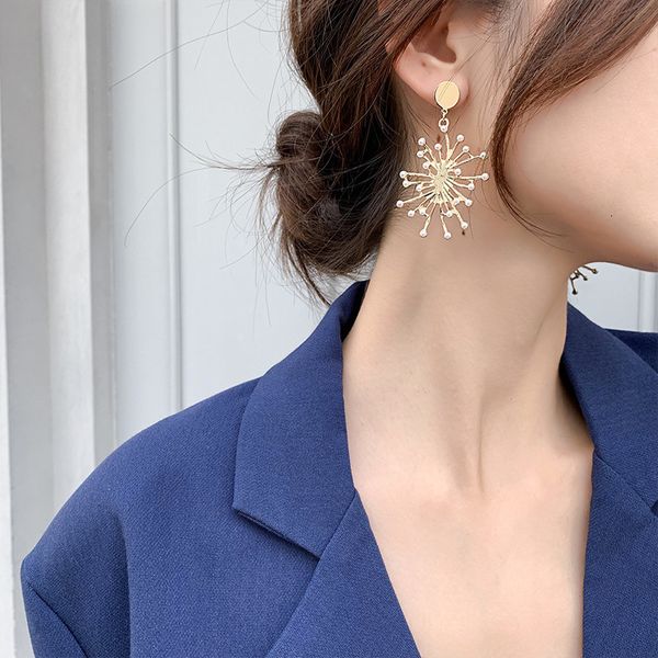 

irregular abstract sunflower pearl earrings 925 silver needle explosion fireworks earrings autumn and winter