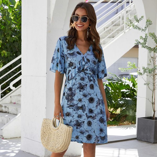 

spring new women's wear medium and long backless printed dress, White