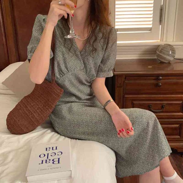 

casual dresses 2021 new women summer elegant v neck long floral dress slim waist loose a-line pullover maxi sundress french style, Black;gray