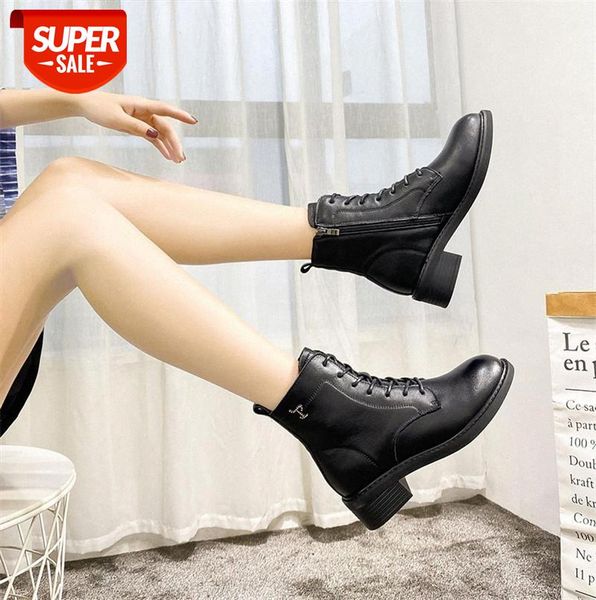 

the first layer of cowhide plus velvet keeps warm, thick-heeled martin boots, leather round toe lace-up women's boots trend #q65s