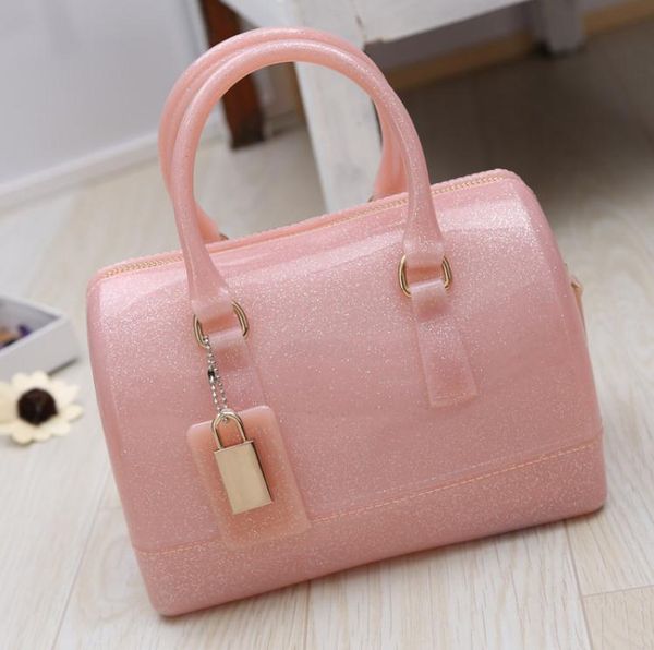 

2020 new portable messenger bag trend color contrast mini shell transparent beach color jelly bag, Red;black