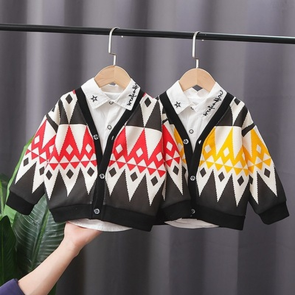 

2022 new childrens fashion knitted cardigan boys single-breasted long-sleeved shirt sweater childrens three-piece suit, White