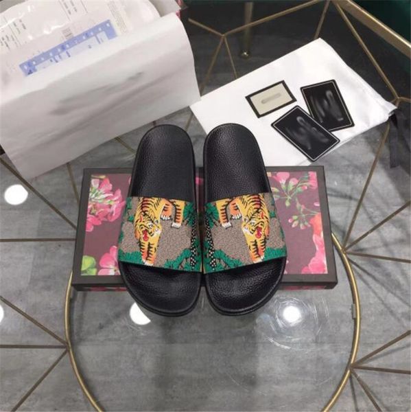 

classic women mens hipster beach sandals slippers ladies slides double letter bee metal summer gear bottoms flip flops fashion leather shoes, Black