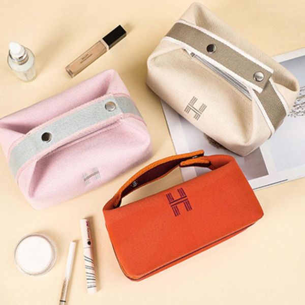 

storage bags simple portable cosmetic bag dustproof skin care product handbag large-capacity travel hand wash organizer