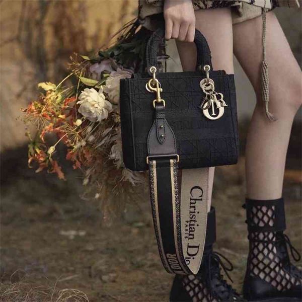 

lady's classic rattan embroidered with black gold button version zly bags