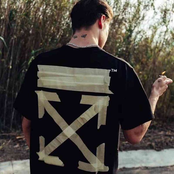 

checked off gilded strip printed arrow ow short t-shirt half sleeve men and women's fashion brand high street, White;black