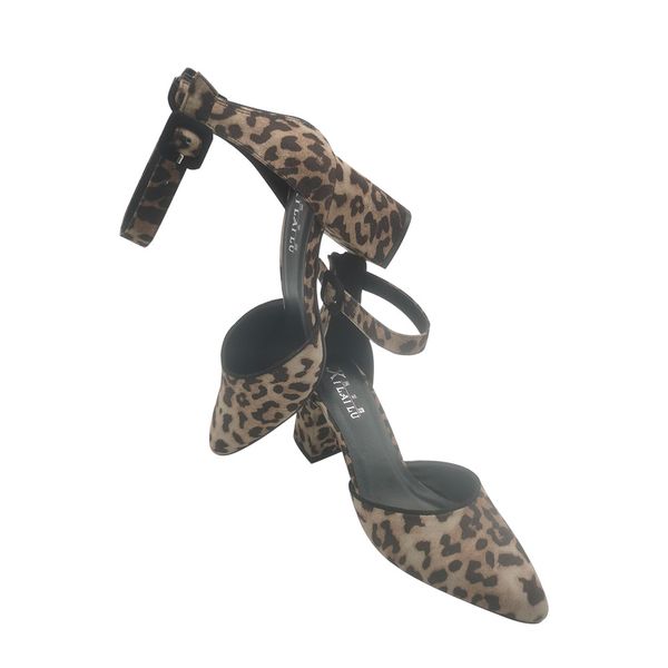 

2021 leopard print pointed chunky heels with versatile one-button heels 1, Black