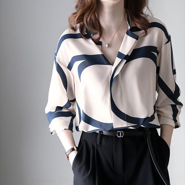 

women's blouses & shirts atmosphere fashionable contrast color stripe summer blockbuster show thin loose long sleeved shirt collar fema, White