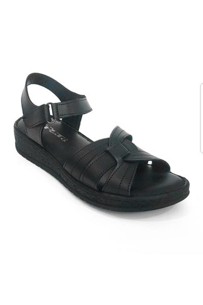 

sandals women's black flat