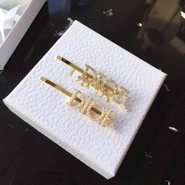 

70% off outlet online shidifei letter pearl hairpin women's high edition, Golden;silver