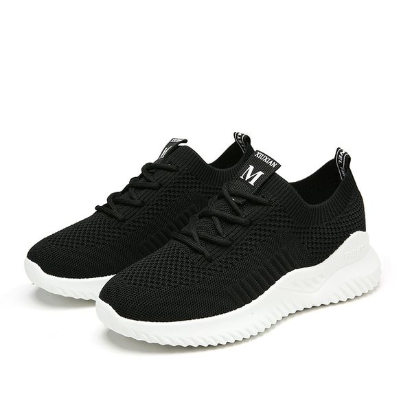 

summer breathable leisure sports shoes