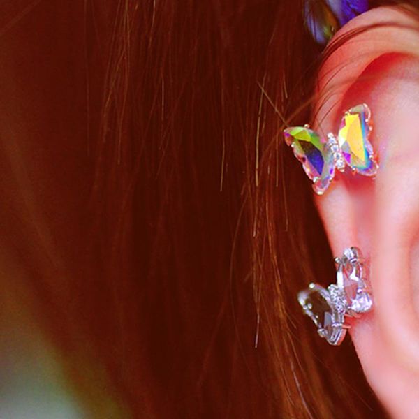 Ohrstecker 1 Stück Glas Kristall Schmetterling Ohrring für Frauen 2021 Edelstahl Schraube Piercing Tragus flach