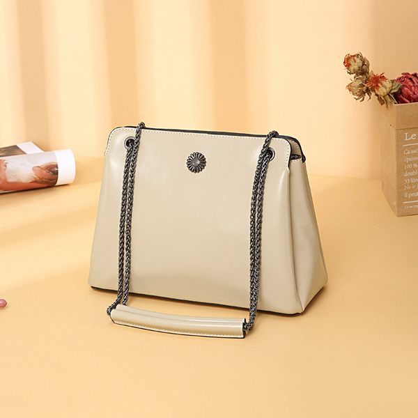 

spring summer one shoulder large capacity tote bag 2021 new women's fashion versatile chain messenger bag