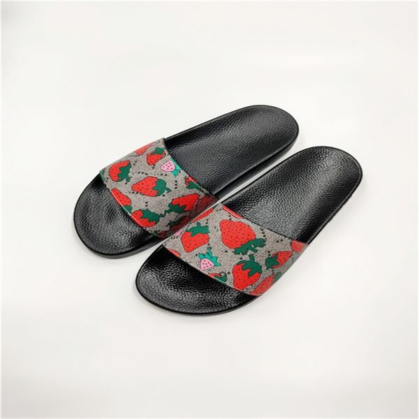 

designer brand strawberry flower pattern slides sandals man woman slipper household leisure flops casual shoes with box, Black