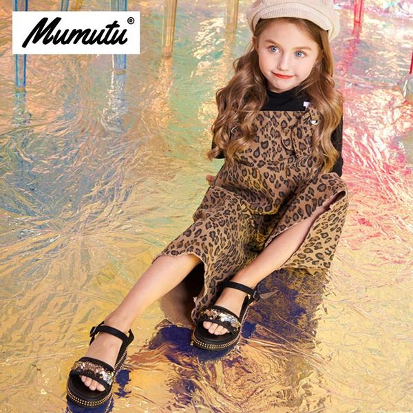 

odorless soft standard size children like girls breathable anti-wear casual light glitter summerÂ scandals mm1563 sandals, Black;red
