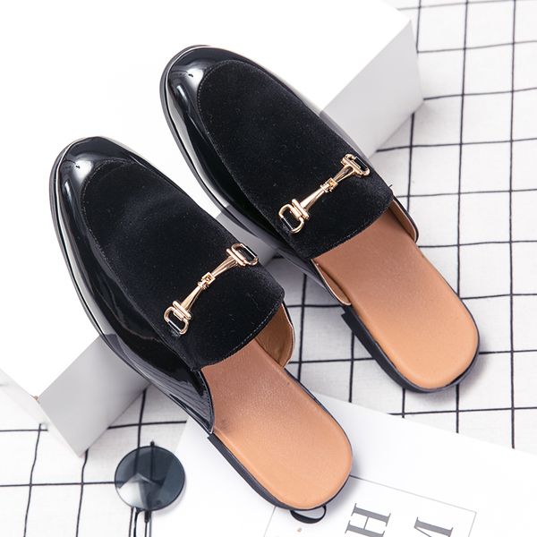 

2022 london luxury flat heels slipper classic jw loafers slippers sandals genuine leather wood bottom gold chain sandal luxurys fashion vers, Black