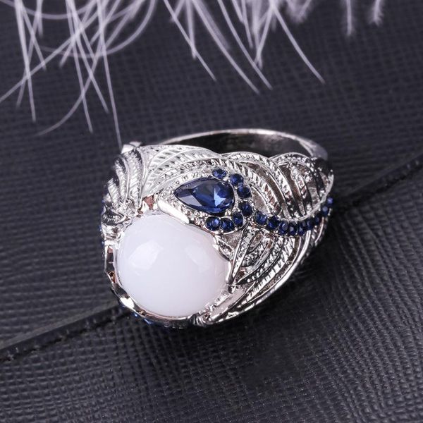 

cluster rings 2021 vintage silver natural moonstone ring white opal vine for women wedding jewelry, Golden;silver