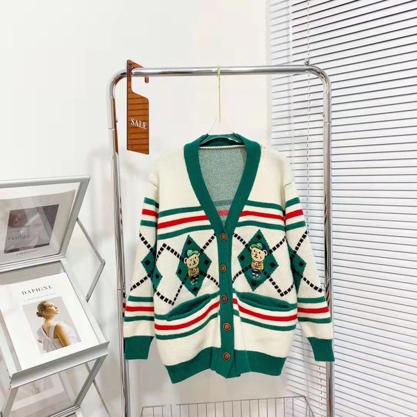 

70% off early autumn new zhao ruth same lingge embroidery contrast color v-neck lazy style aging knitted cardigan women, Black;gray