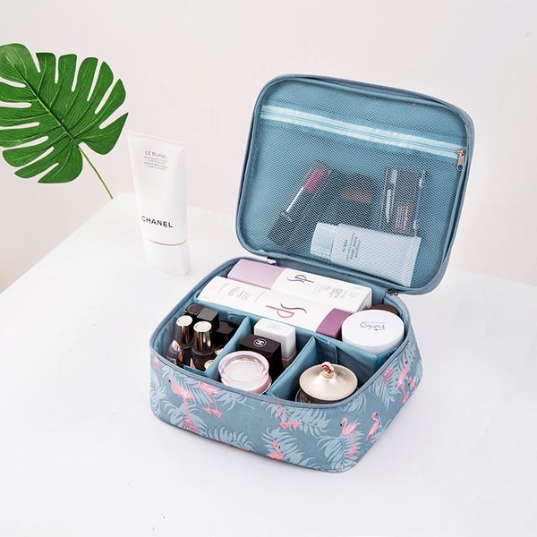 

travel storage portable small lady mini make-up box wash bag