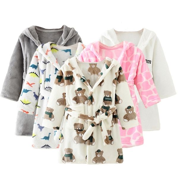 Мальчики и девочки Фланалель Pajamas халат осень и зима детский халат мягкий комфортабельный ребенок ребенок милая домашняя одежда 2-8 y 210901