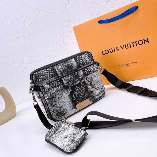 

13 colors vintage wallets cowhide outdoor messenger bag men women shoulder crossbody bags vutton designers luxurys