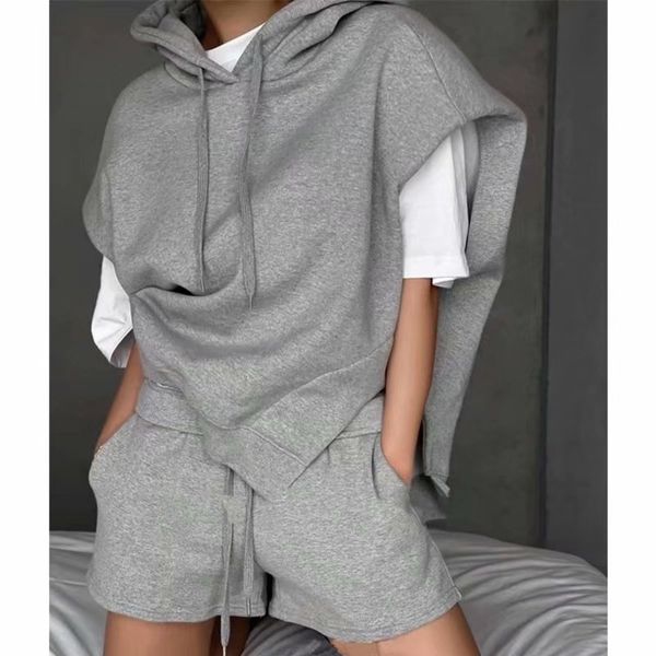 

loose sleeveless padded hoodie sweater, Black;brown