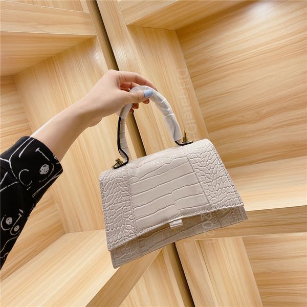 

2021 ss lady bags fashion handbag luxurys designer women shoulder bag classic crocodile pattern all match handbags ladies cross body totes w