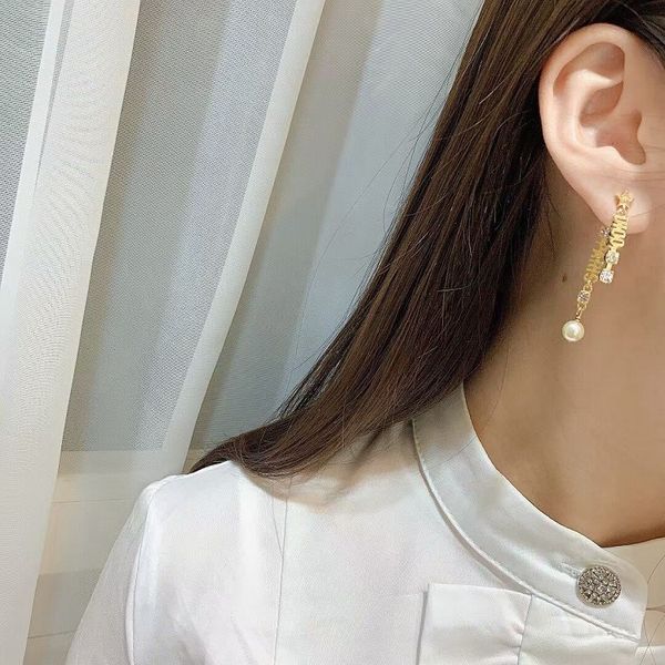 

designer jewelry 2021 new earrings korean style letter tassel pearl net red same earrings female aent, Black