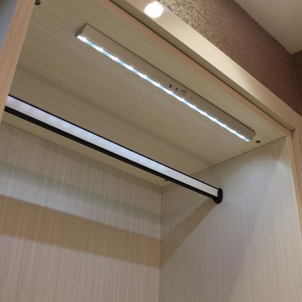 

5pcs led light of x lithium battery body sensor lights 40cm length pir mention under cabinet with switches