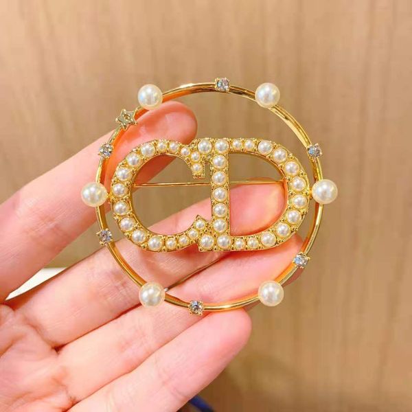 

design jewelry 21d seiko full pearl crystal brooch, Golden;silver