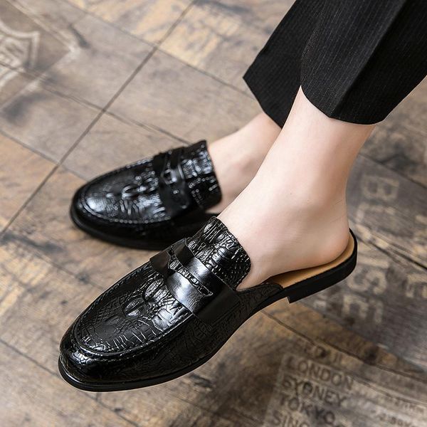 

luxury brand mens designer crocodile pattern slippers genuine leather mules black brown slipper mens casual slip-on shoes large size 38-45